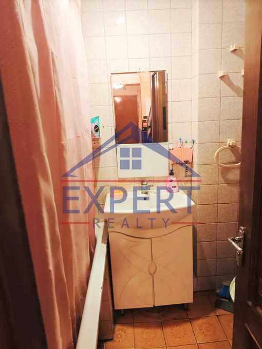 ՇԵՆԳԱՎԻԹ, ՖՐՈՒՆԶԵԻ ՓՈՂՈՑ, 3 ՍԵՆՅԱԿ