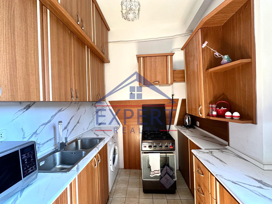 ԿԵՆՏՐՈՆ, ՎԱՐԴԱՆԱՆՑ ՓՈՂՈՑ, 3 ՍԵՆՅԱԿ