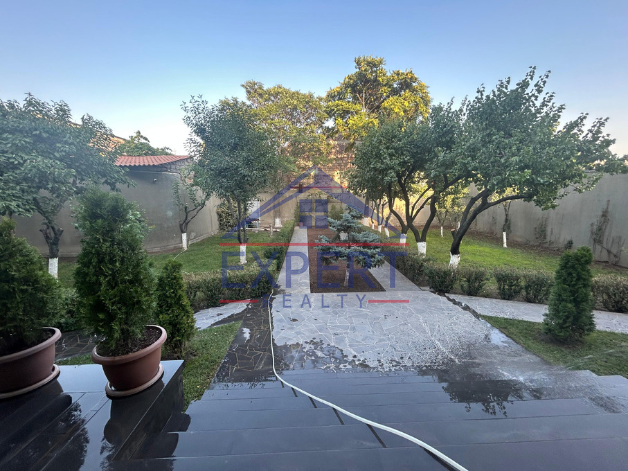 ՆՈՐՔ ՄԱՐԱՇ, ԱՐՄԵՆԱԿ ԱՐՄԵՆԱԿՅԱՆ ՓՈՂՈՑ  6 ՍԵՆՅԱԿ