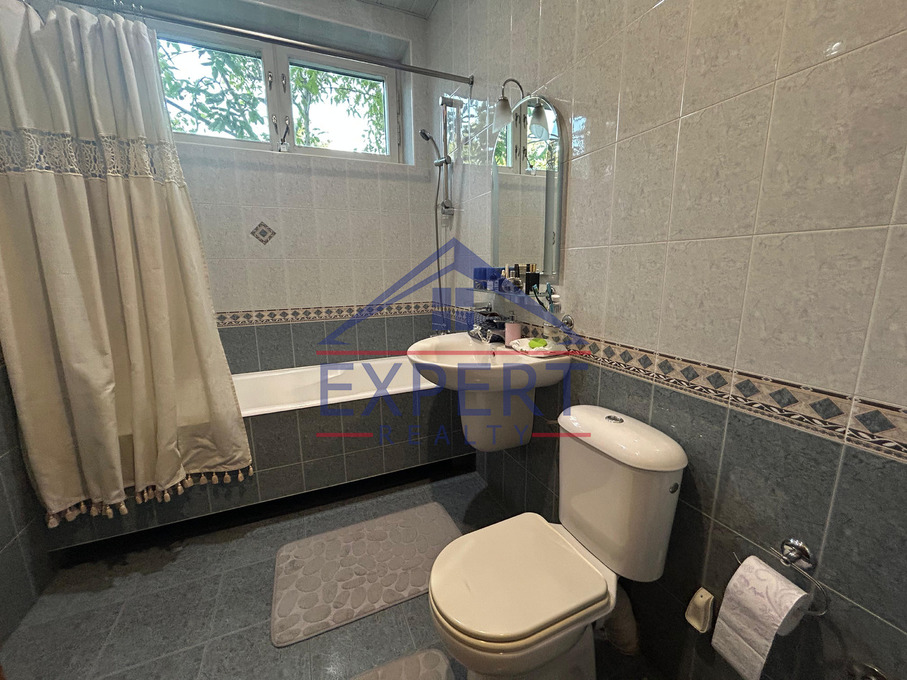 ՆՈՐՔ ՄԱՐԱՇ, ԱՐՄԵՆԱԿ ԱՐՄԵՆԱԿՅԱՆ ՓՈՂՈՑ  6 ՍԵՆՅԱԿ