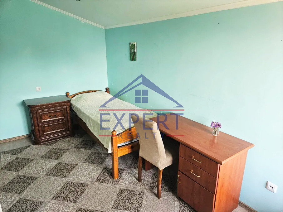 ԱՎԱՆ, ՊԱՐՈՒՅՐ ՍԵՎԱԿ ԹԱՂԱՄԱՍ, 5 ՍԵՆՅԱԿ