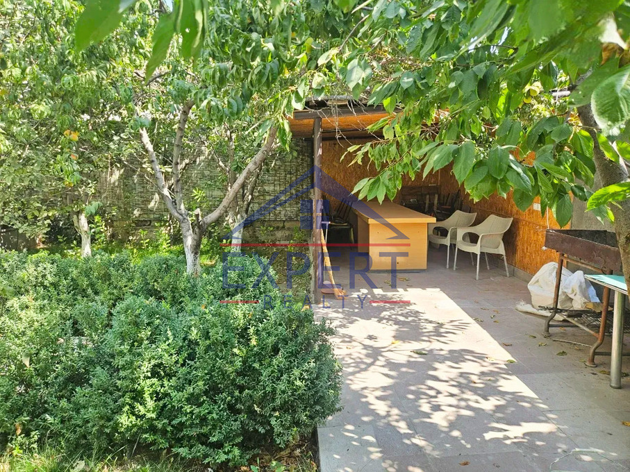 ԱՎԱՆ, ՊԱՐՈՒՅՐ ՍԵՎԱԿ ԹԱՂԱՄԱՍ, 5 ՍԵՆՅԱԿ