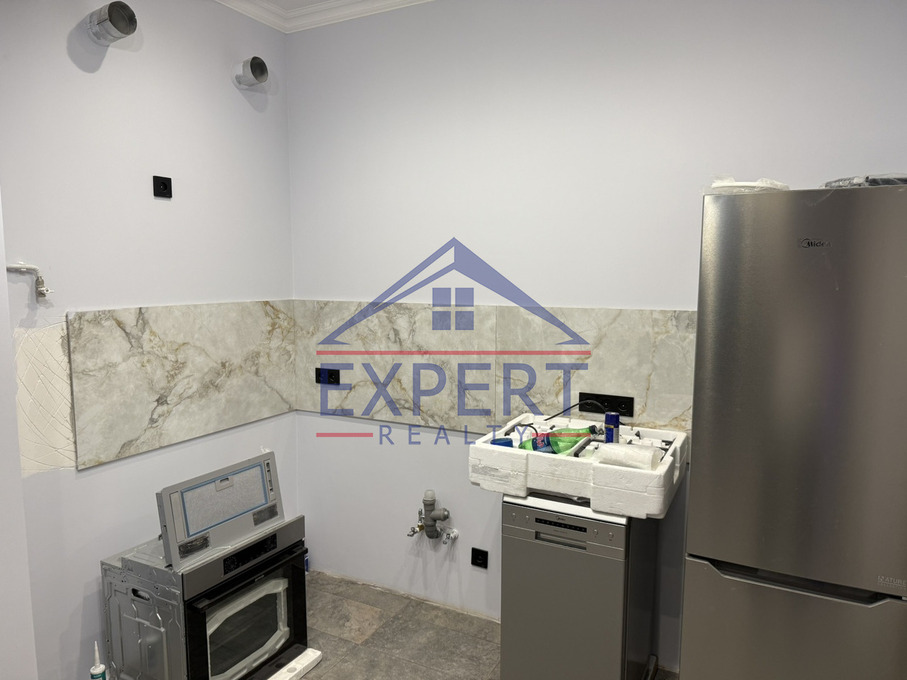 ԱՋԱՓՆՅԱԿ, ՀԱԼԱԲՅԱՆ ՓՈՂՈՑ, 2 ՍԵՆՅԱԿ