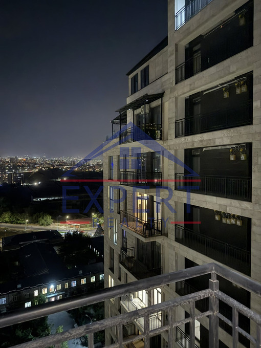 ԱՋԱՓՆՅԱԿ, ՀԱԼԱԲՅԱՆ ՓՈՂՈՑ, 2 ՍԵՆՅԱԿ