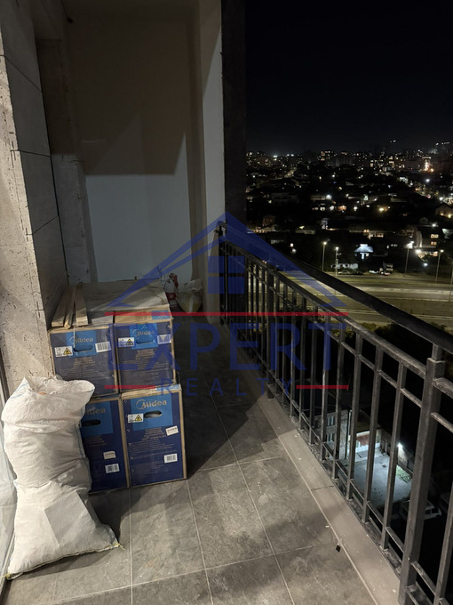 ԱՋԱՓՆՅԱԿ, ՀԱԼԱԲՅԱՆ ՓՈՂՈՑ, 2 ՍԵՆՅԱԿ