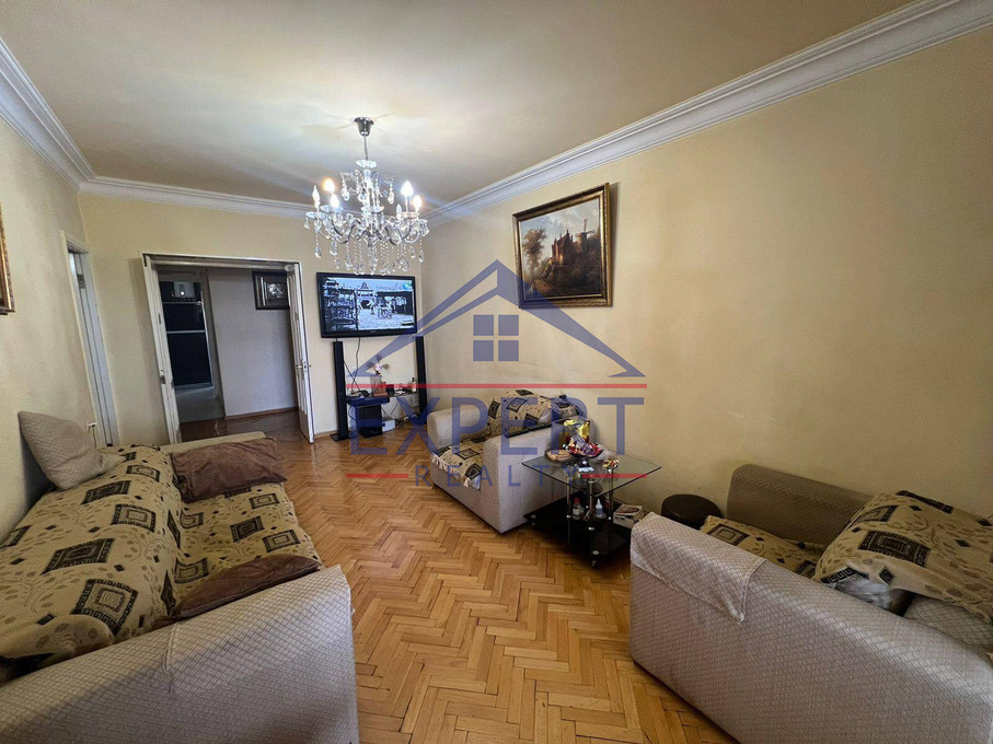 ԱՐԱԲԿԻՐ, ԿՈՄԻՏԱՍԻ ՊՈՂՈՏԱ, 3 ՍԵՆՅԱԿ