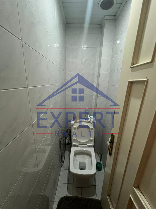 ԱՐԱԲԿԻՐ, ԿՈՄԻՏԱՍԻ ՊՈՂՈՏԱ, 3 ՍԵՆՅԱԿ