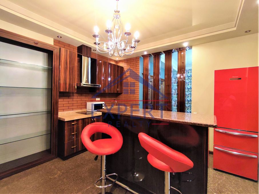 ՎԱՀԱԳՆԻ ԹԱՂԱՄԱՍ, 3 ՀԱՐԿ, 7 ՍԵՆՅԱԿ