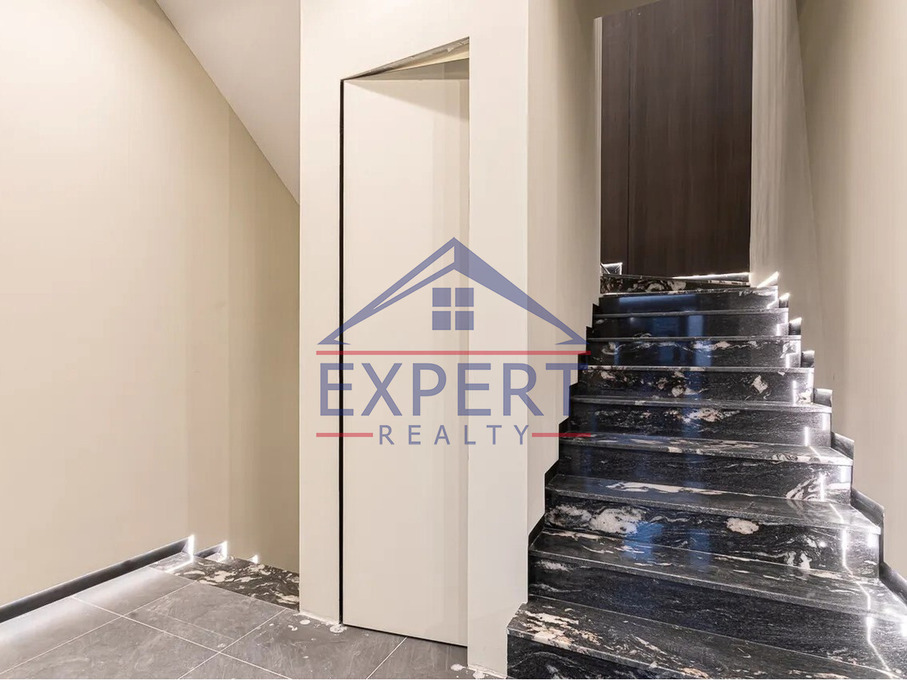 ՎԱՀԱԳՆԻ ԹԱՂԱՄԱՍ, 3 ՀԱՐԿ, 4 ՍԵՆՅԱԿ