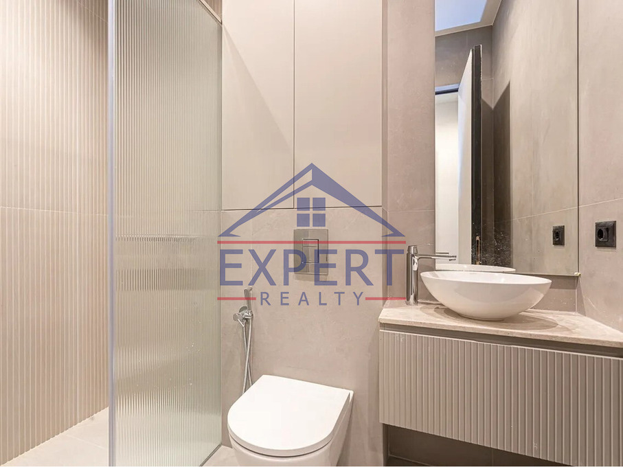 ՎԱՀԱԳՆԻ ԹԱՂԱՄԱՍ, 3 ՀԱՐԿ, 4 ՍԵՆՅԱԿ