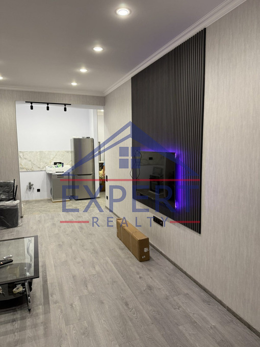 ԱՋԱՓՆՅԱԿ, ՀԱԼԱԲՅԱՆ ՓՈՂՈՑ, 2 ՍԵՆՅԱԿ