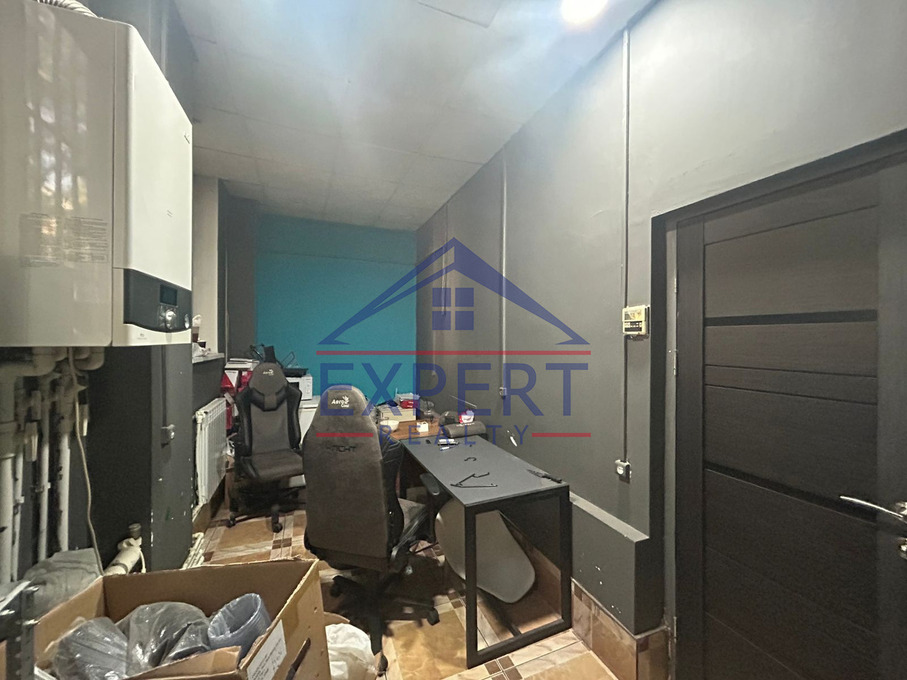 ԿԵՆՏՐՈՆ,ԻՍԱՀԱԿՅԱՆ ՓՈՂՈՑ 180ՔՄ