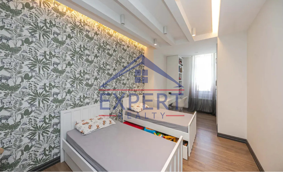 ԿԵՆՏՐՈՆ, ԾԻԾԵՌՆԱԿԱԲԵՐԴԻ ԽՃՈՒՂԻ 3 ՍԵՆՅԱԿ