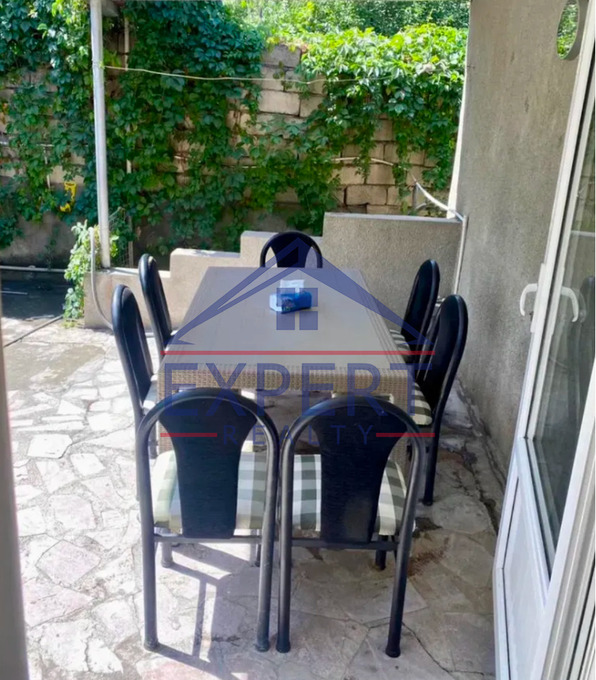ԿԵՆՏՐՈՆ, ՉԱՐԵՆՑԻ ՓՈՂՈՑ, 600ՔՄ