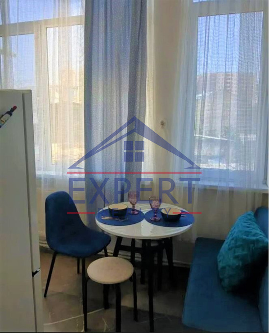 ԿԵՆՏՐՈՆ, Տ․ ՄԵԾ ՊՈՂՈՏԱ, 3 ՍԵՆՅԱԿ