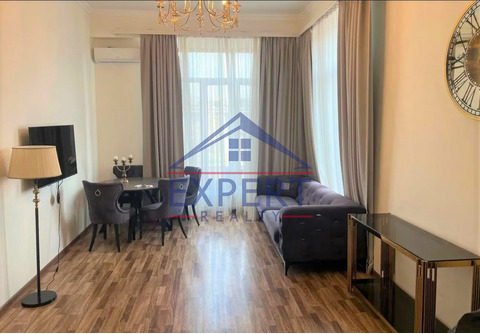 ԴԱՎԹԱՇԵՆ, ԱՆԱՍՏԱՍ ՄԻԿՈՅԱՆ ՓՈՂՈՑ, 3 ՍԵՆՅԱԿ