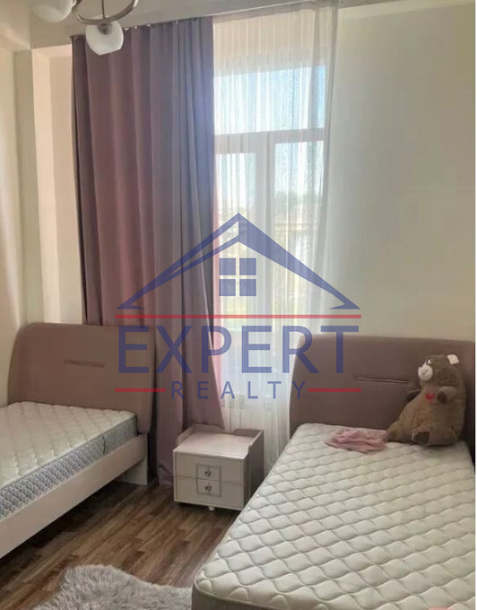 ԴԱՎԹԱՇԵՆ, ԱՆԱՍՏԱՍ ՄԻԿՈՅԱՆ ՓՈՂՈՑ, 3 ՍԵՆՅԱԿ