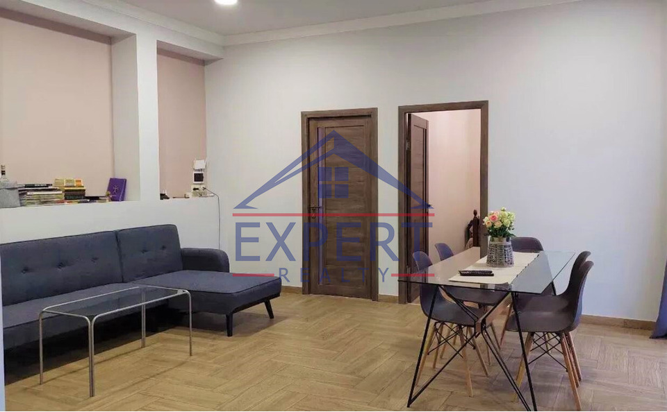 ԱՐԱԲԿԻՐ, ՎԻԿՏՈՐ ՀԱՄԲԱՐՁՈՒՄՅԱՆ ՓՈՂՈՑ, 2 ՍԵՆՅԱԿ