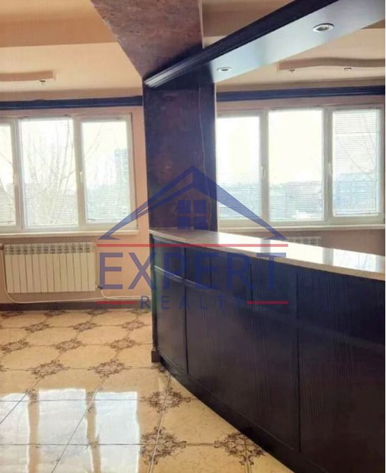 ԿԵՆՏՐՈՆ, Մ․ ԽՈՐԵՆԱՑՈՒ ՓՈՂՈՑ, 1 ՍԵՆՅԱԿ