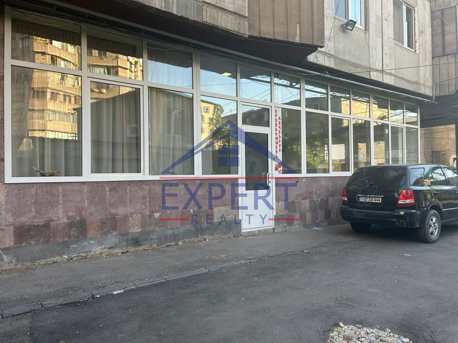 ԿԵՆՏՐՈՆ,ԵՐՎԱՆԴ ՔՈՉԱՐԻ 90ՔՄ