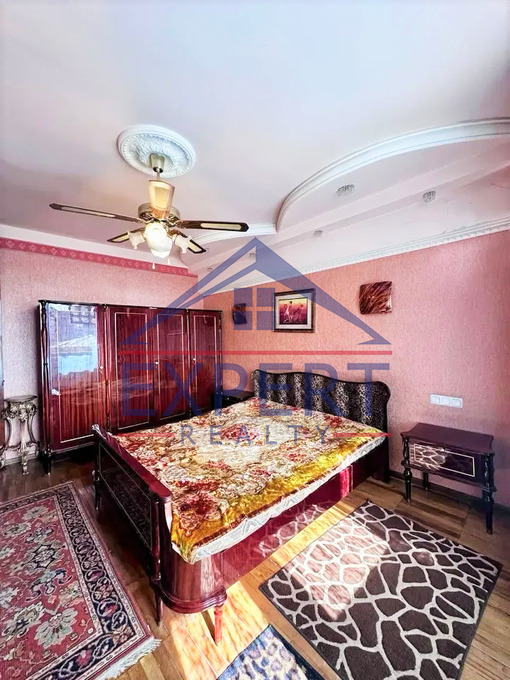 ԿԵՆՏՐՈՆ, ԱՄԻՐՅԱՆ ՓՈՂՈՑ, 3 ՍԵՆՅԱԿ