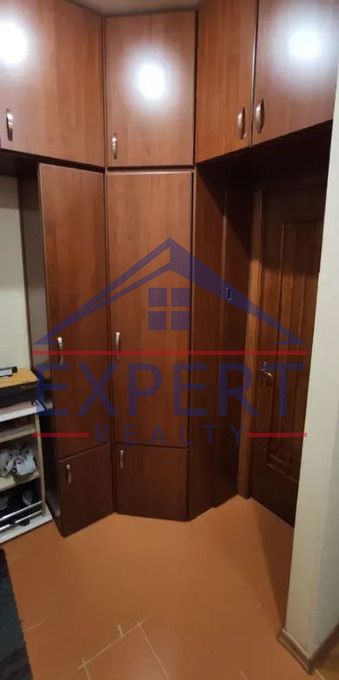 ԿԵՆՏՐՈՆ, ԴԵՐԵՆԻԿ ԴԵՄԻՐՃՅԱՆ  3 ՍԵՆՅԱԿ