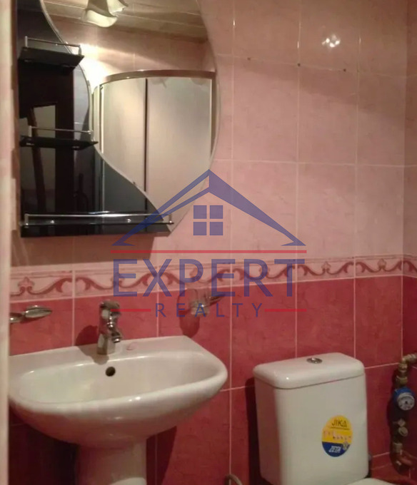 ԿԵՆՏՐՈՆ, ԱՄԻՐՅԱՆ ՓՈՂՈՑ, 2 ՍԵՆՅԱԿ