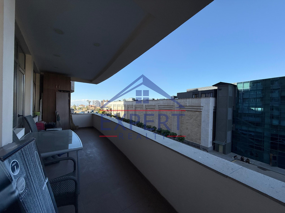 ԿԵՆՏՐՈՆ, ԾԻԾԵՌՆԱԿԱԲԵՐԴ ԽՃ․, 3 ՍԵՆՅԱԿ