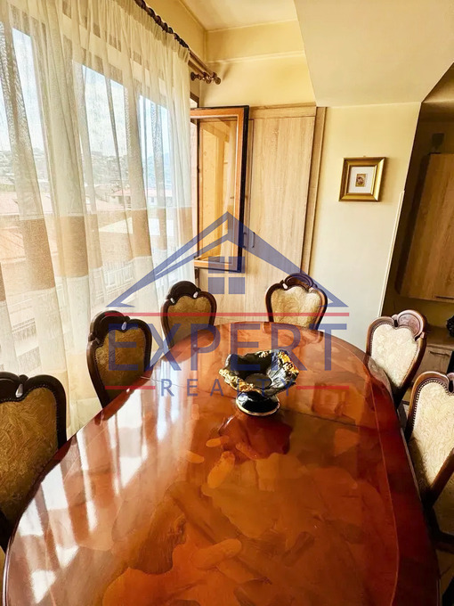 ԿԵՆՏՐՈՆ, ԱՂԱՅԱՆ ՓՈՂՈՑ, 2 ՍԵՆՅԱԿ