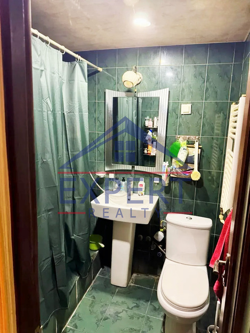 ԿԵՆՏՐՈՆ, ԱՂԱՅԱՆ ՓՈՂՈՑ, 2 ՍԵՆՅԱԿ