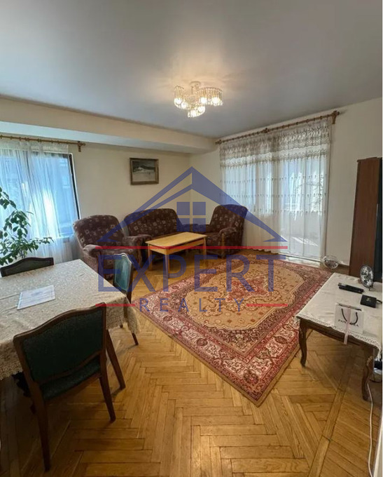 ԱՐԱԲԿԻՐ, ՄԱՄԻԿՈՆՅԱՆՑ ՓՈՂՈՑ , 3 ՍԵՆՅԱԿ