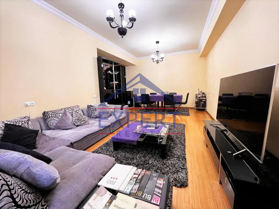 ԿԵՆՏՐՈՆ, ԱՐԳԻՇՏԻԻ ՓՈՂՈՑ, 3 ՍԵՆՅԱԿ