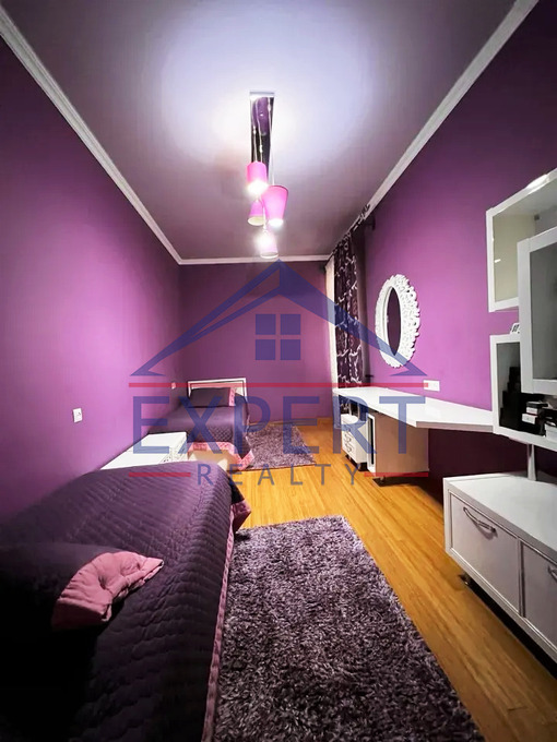 ԿԵՆՏՐՈՆ, ԱՐԳԻՇՏԻԻ ՓՈՂՈՑ, 3 ՍԵՆՅԱԿ