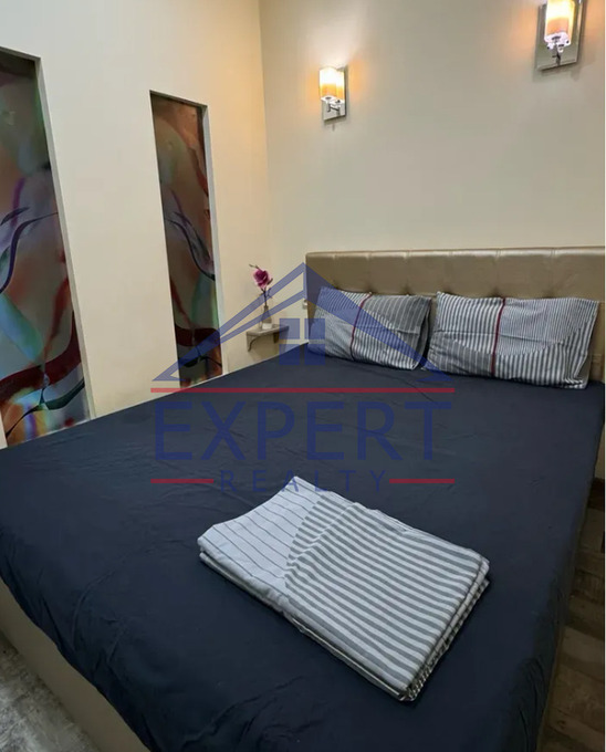 ԿԵՆՏՐՈՆ, ՄԱՇՏՈՑԻ ՊՈՂՈՏԱ, 1 ՍԵՆՅԱԿ