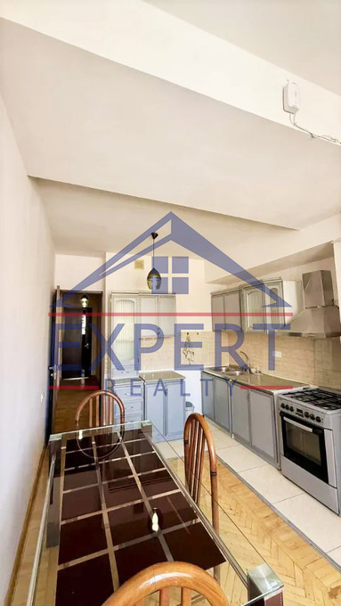 ԿԵՆՏՐՈՆ, ԿՈՂԲԱՑՈՒ ՓՈՂՈՑ, 3 ՍԵՆՅԱԿ