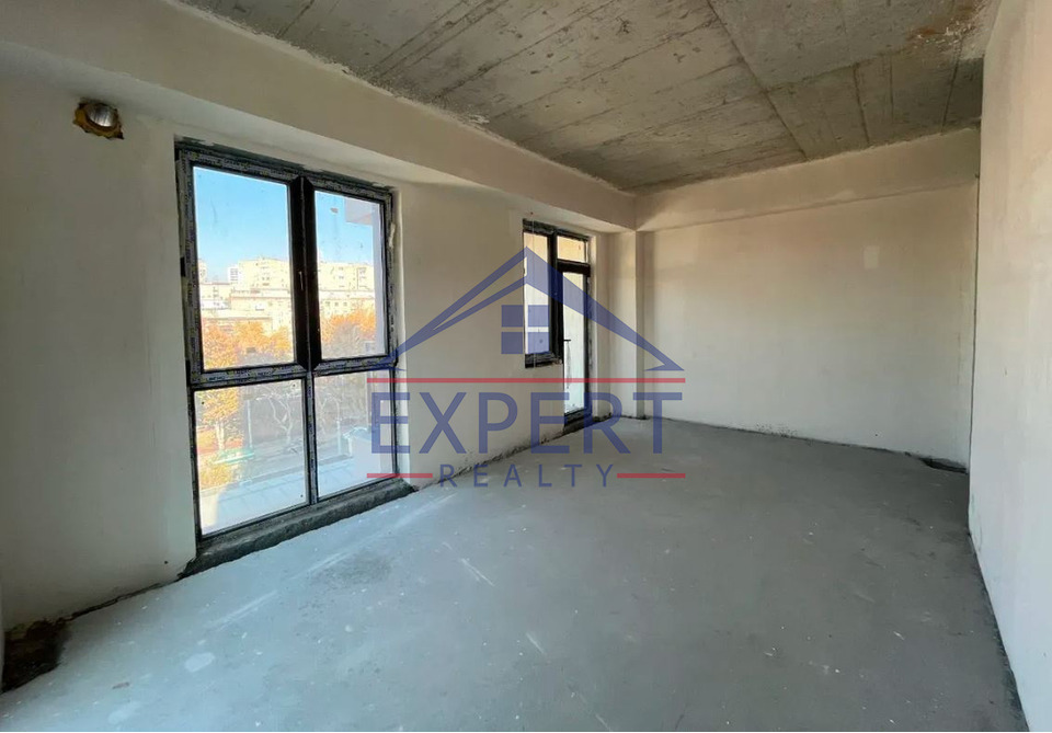 ԱՋԱՓՆՅԱԿ, ԼԵՆԻՆԳՐԱԴՅԱՆ, 3 ՍԵՆՅԱԿ