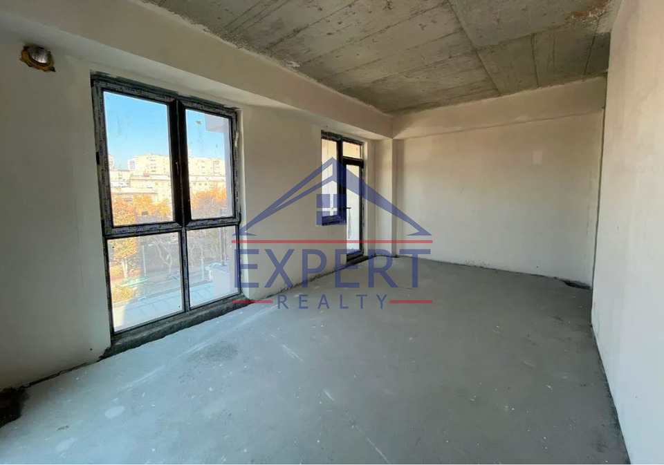 ԱՋԱՓՆՅԱԿ, ԼԵՆԻՆԳՐԱԴՅԱՆ, 3 ՍԵՆՅԱԿ