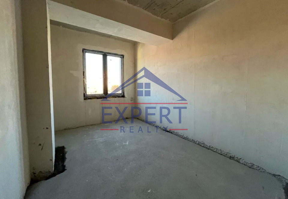 ԱՋԱՓՆՅԱԿ, ԼԵՆԻՆԳՐԱԴՅԱՆ, 3 ՍԵՆՅԱԿ