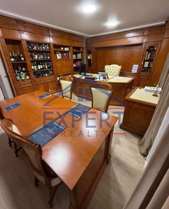 ԿԵՆՏՐՈՆ, ԲՍՅՐՈՆ ՓՈՂՈՑ, 74ՔՄ