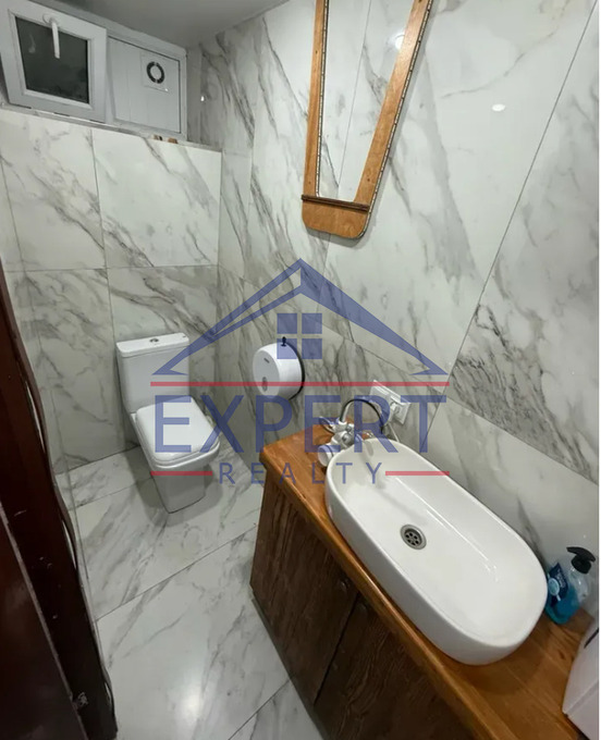 ԿԵՆՏՐՈՆ, ԲՍՅՐՈՆ ՓՈՂՈՑ, 74ՔՄ