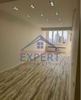 ԱՐԱԲԿԻՐ, ՎԻԿՏՈՐ ՀԱՄԲԱՐՁՈՒՄՅԱՆ ՓՈՂՈՑ, 3 ՍԵՆՅԱԿ