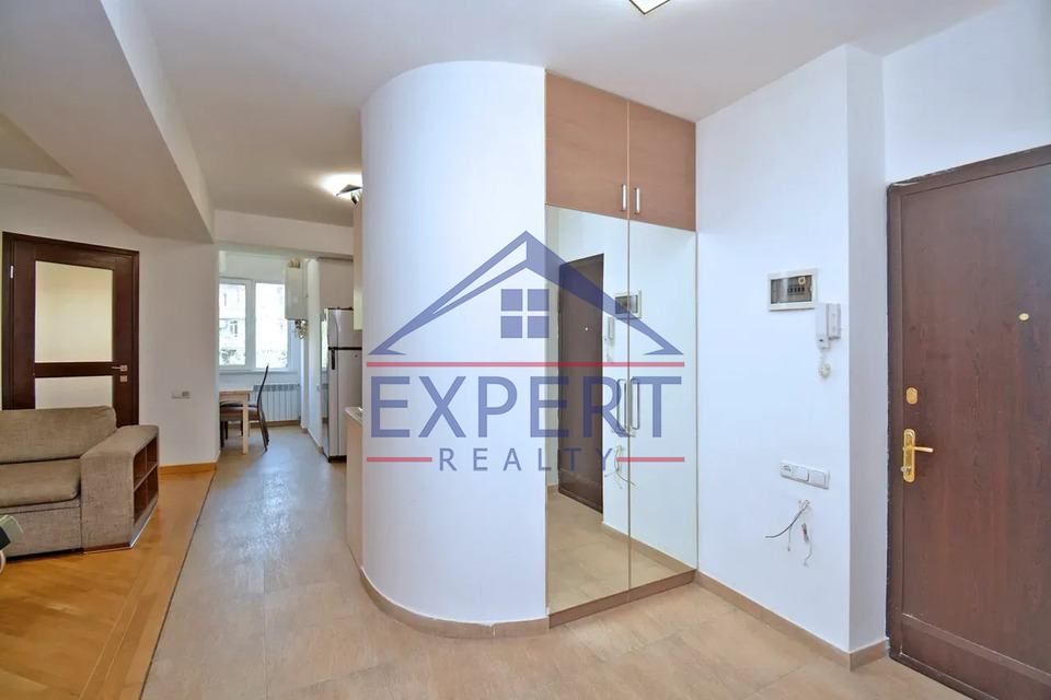 ԿԵՆՏՐՈՆ, ՀԱՆՐԱՊԵՏՈՒԹՅԱՆ ՓՈՂՈՑ, 3 ՍԵՆՅԱԿ