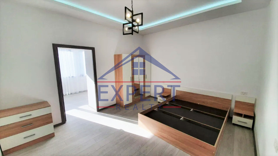 ԱՐԱԲԿԻՐ, ԿԻԵՎՅԱՆ ՓՈՂՈՑ, 2 ՍԵՆՅԱԿ