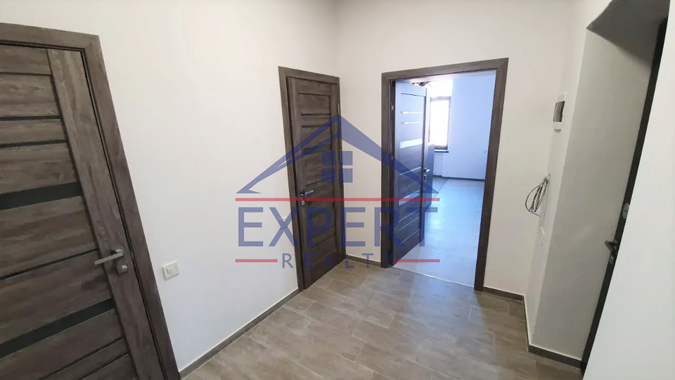 ԱՐԱԲԿԻՐ, ԿԻԵՎՅԱՆ ՓՈՂՈՑ, 2 ՍԵՆՅԱԿ