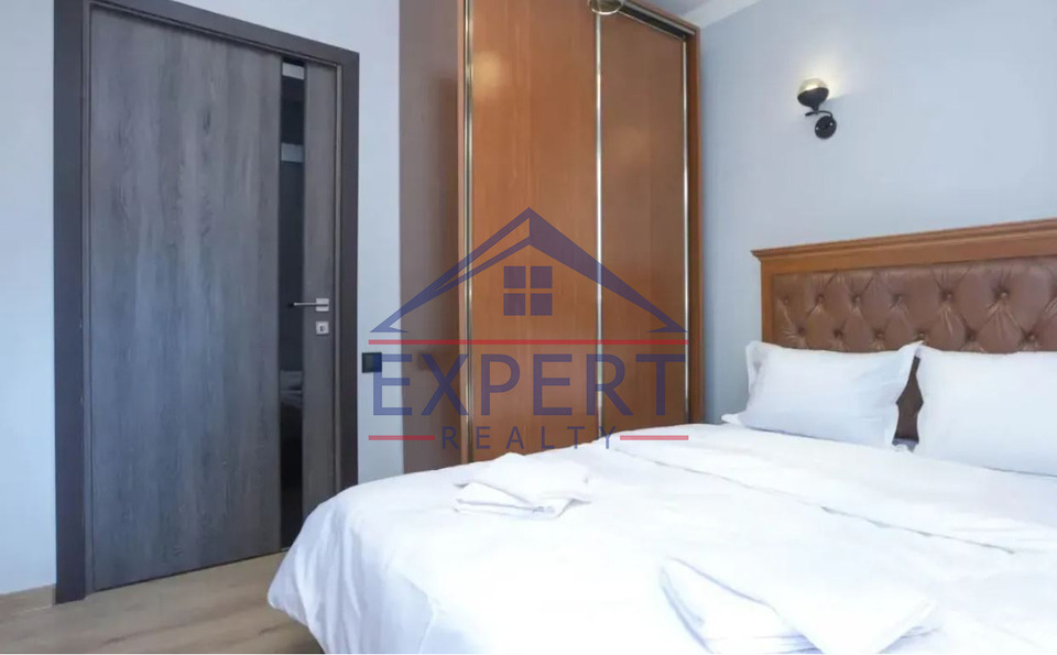 ԿԵՆՏՐՈՆ, ԱՄԻՐՅԱՆ ՓՈՂՈՑ, 3 ՍԵՆՅԱԿ