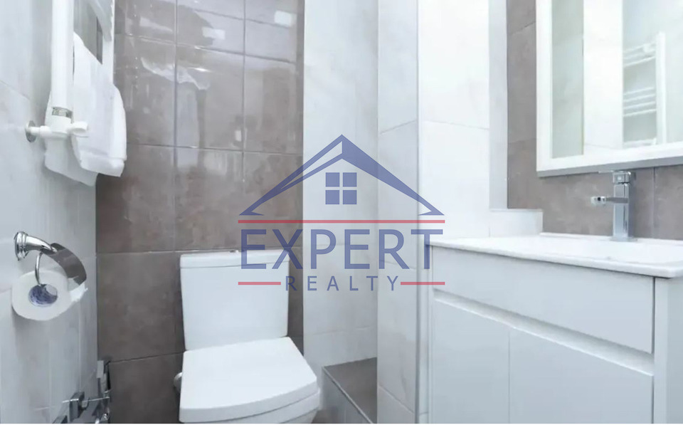 ԿԵՆՏՐՈՆ, ԱՄԻՐՅԱՆ ՓՈՂՈՑ, 3 ՍԵՆՅԱԿ