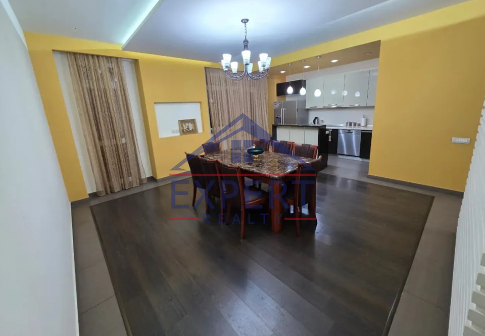 ԿԵՆՏՐՈՆ, ՀՅՈՒՍԻՍԱՅԻՆ ՊՈՂՈՏԱ, 5 ՍԵՆՅԱԿ