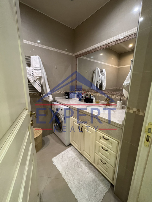 ԿԵՆՏՐՈՆ, ՎԱՐԴԱՆԱՆՑ ՓՈՂՈՑ, 2 ՍԵՆՅԱԿ