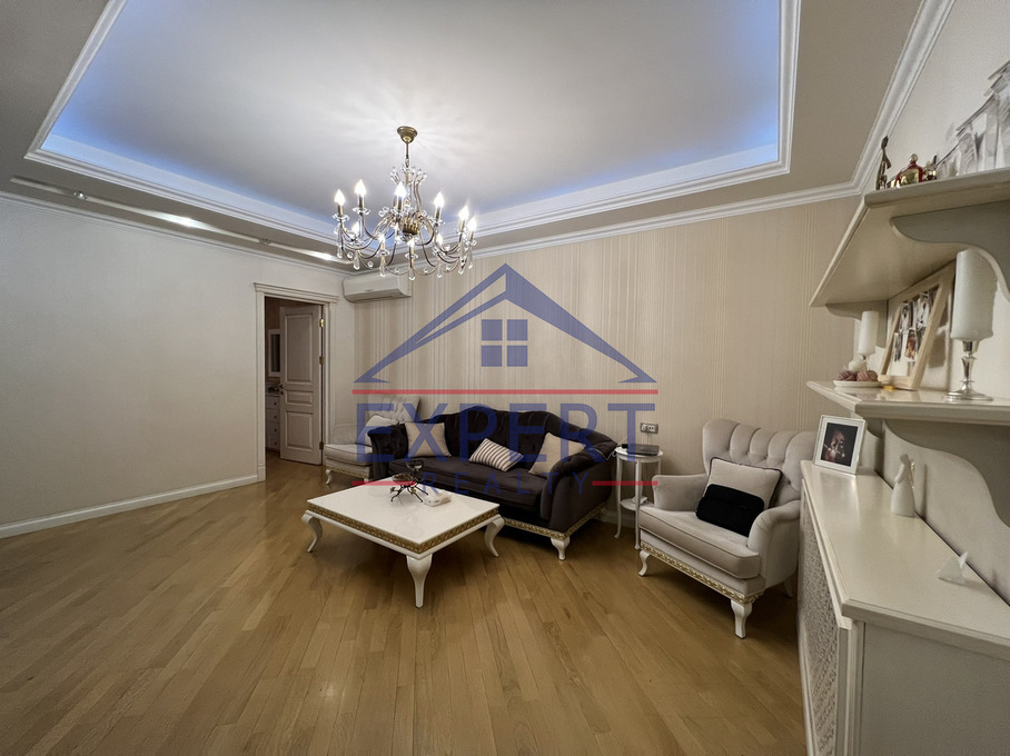 ԿԵՆՏՐՈՆ, ՎԱՐԴԱՆԱՆՑ ՓՈՂՈՑ, 2 ՍԵՆՅԱԿ