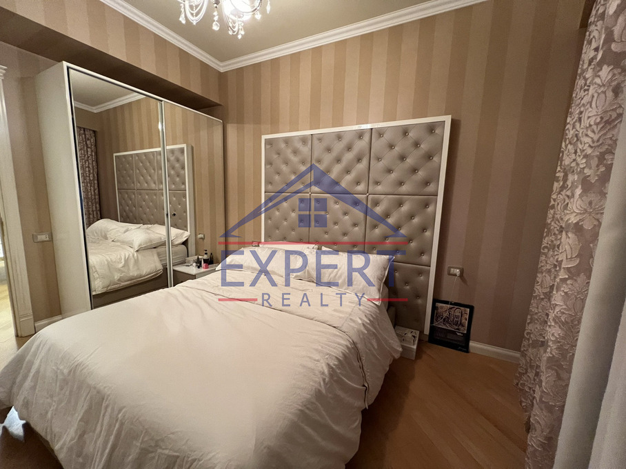 ԿԵՆՏՐՈՆ, ՎԱՐԴԱՆԱՆՑ ՓՈՂՈՑ, 2 ՍԵՆՅԱԿ